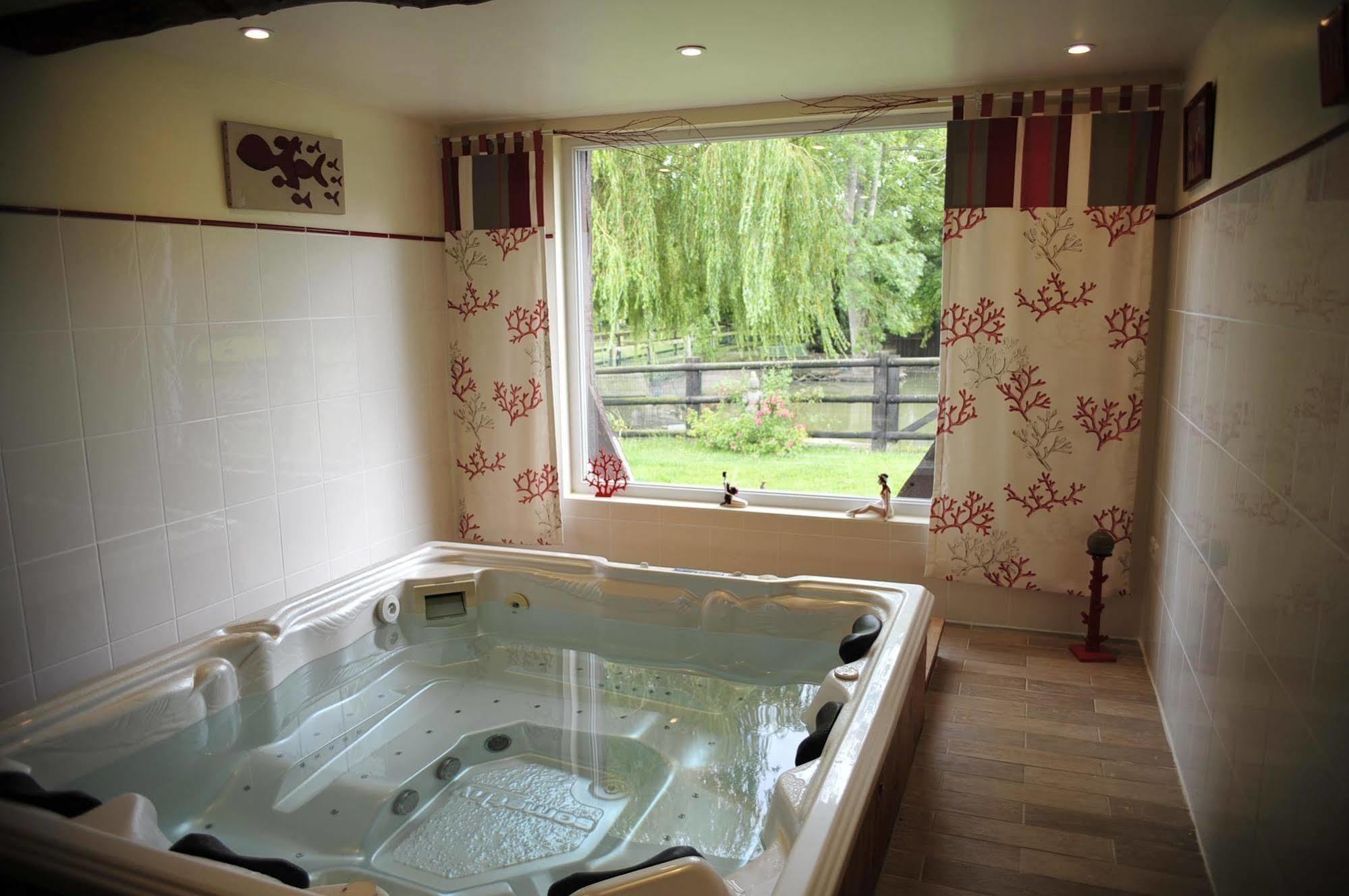 Domaine De La Mare Elan Hotel Periers-en-Auge Luaran gambar